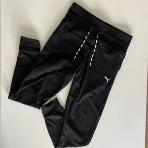 Puma joggers (medium)